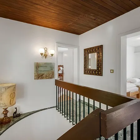 Casa Siesta - Happy *