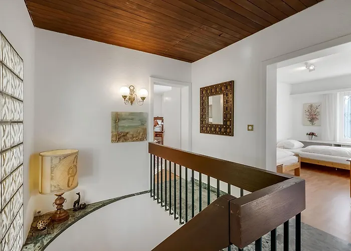 Casa Siesta - Happy *